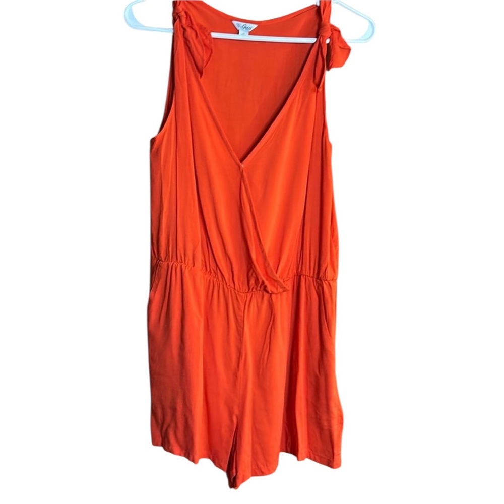 Guess Orange/Red Romper w/Modesty Snap & Pockets. Adjustable Ties on Shoulder